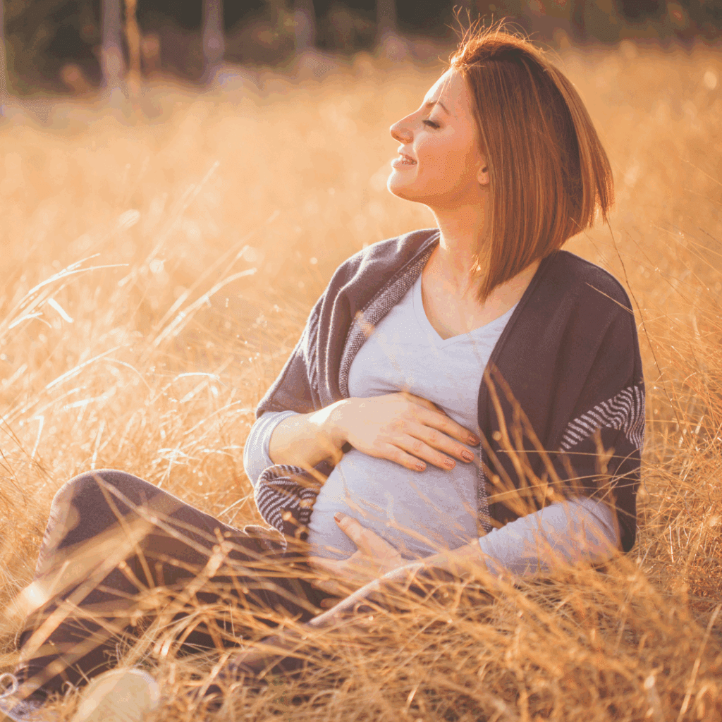 L'hypnose prénatale est un excellent support pour renforcer le lien avec bébé et mener une grossesse sereine